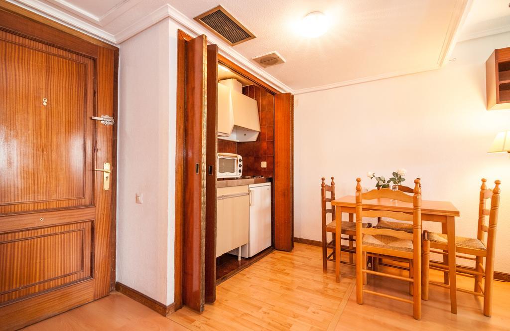 Apartamento Apartamento Atenea Madrid