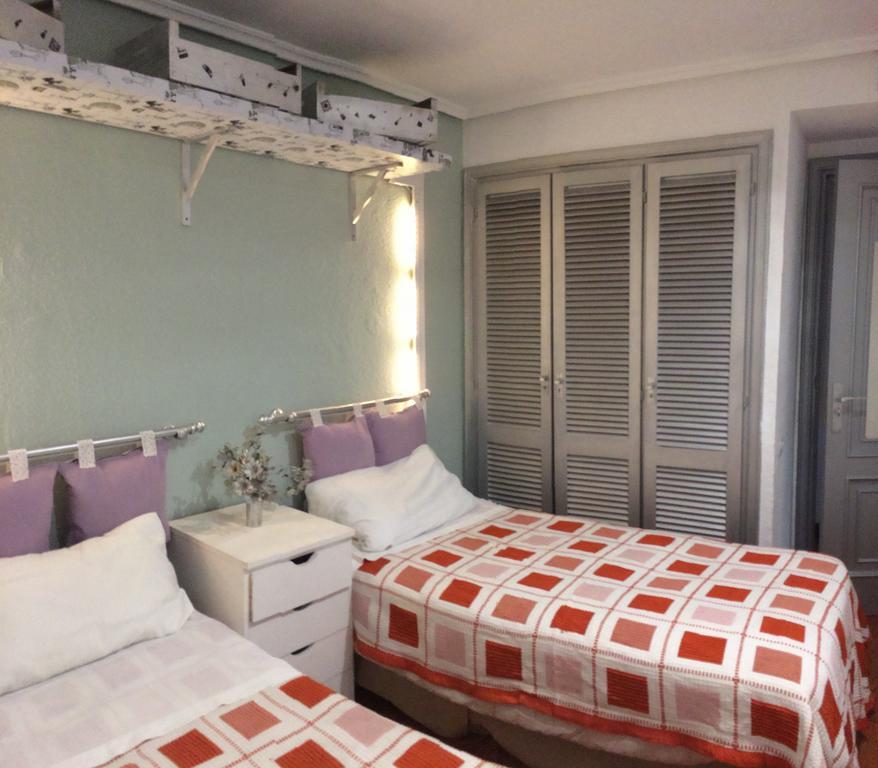 Apartamento Apartamento Atenea Madrid